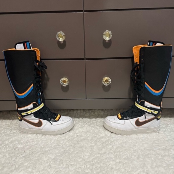 Nike Air Force 1 x Riccardo Tisci Boot SP - Picture 4 of 9